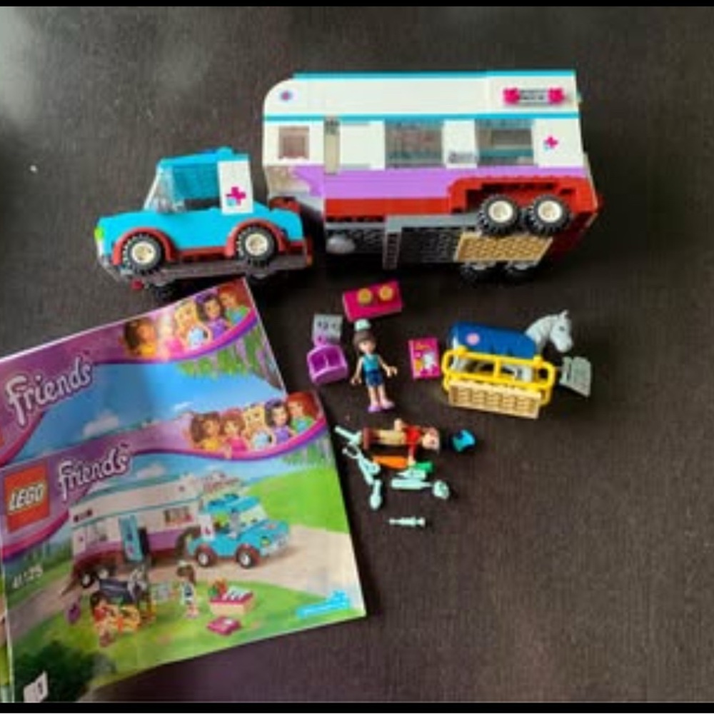 LEGO Friends Vet Trailer